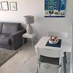 Luxury Seaview Belvedere, Apt A Διαμέρισμα