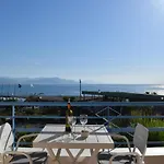 Luxury Seaview Belvedere, Apt A Αντίμπ