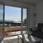 Luxury Seaview Belvedere, Apt A * Αντίμπ