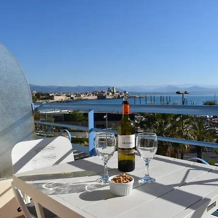 Lägenhet Luxury Seaview Belvedere, Apt A
