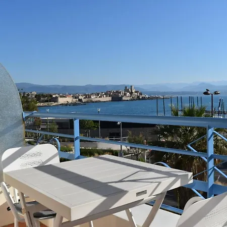 Lägenhet Luxury Seaview Belvedere, Apt A